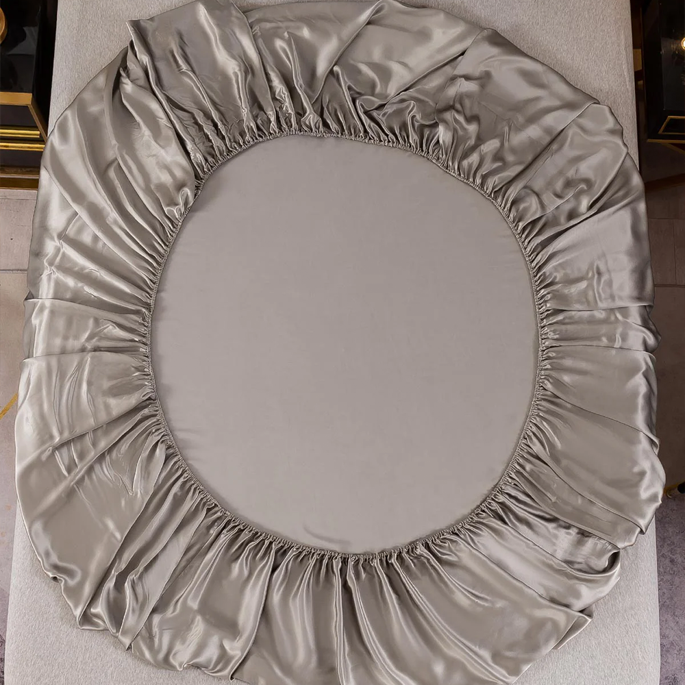 Satijn Luxe Naadloos Hoeslaken - Moerbei Gevoel