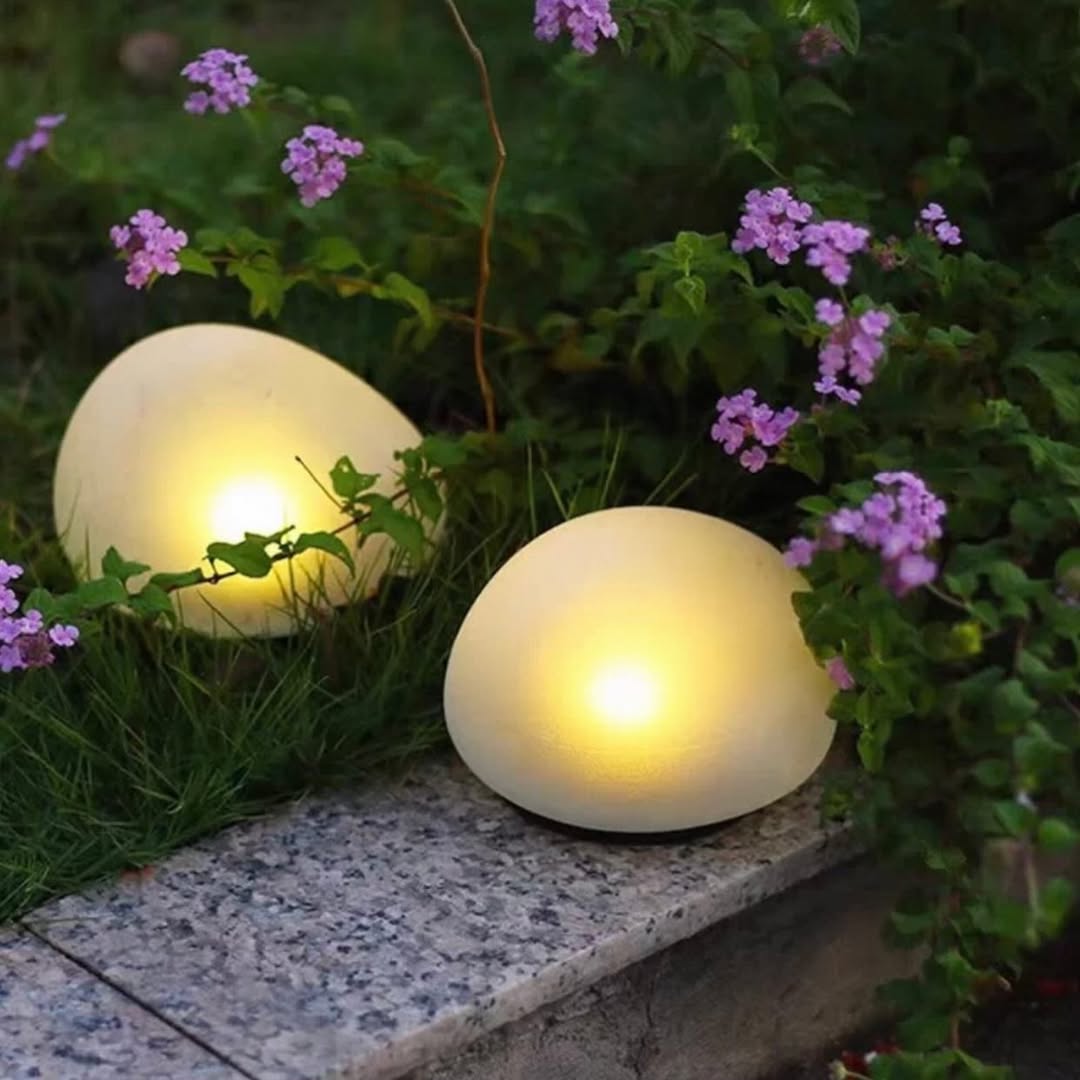 GlowPebble Zonne-energie lamp