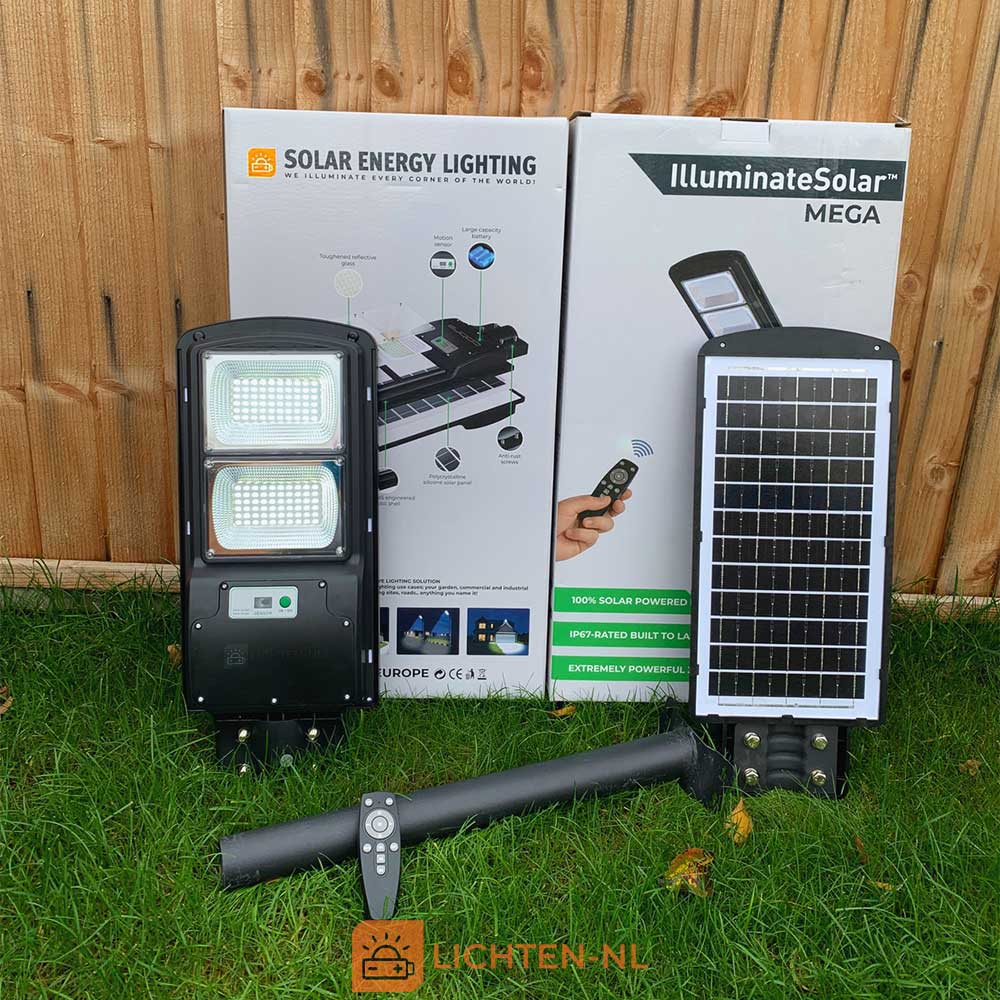 IlluminateSolarMega- 300W/6000 Lumen Zonnestraatverlichting (Opruimingsverkoop)