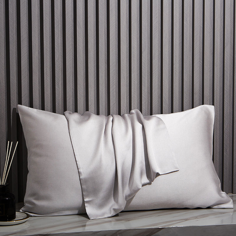 Satin Luxury Pillowcase - Mulberry-Inspired Comfort