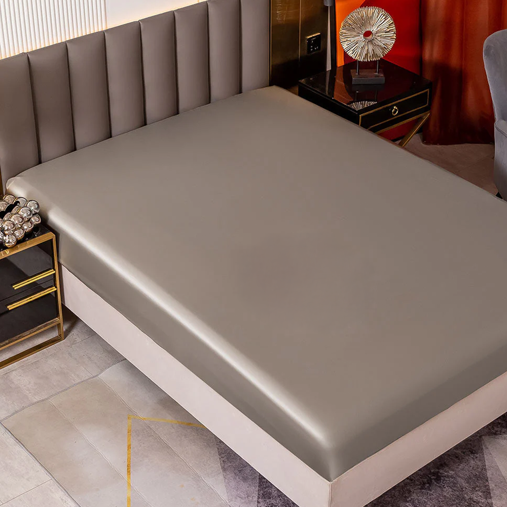 Satin Luxe Seamless Fitted Sheet - Mulberry Feel
