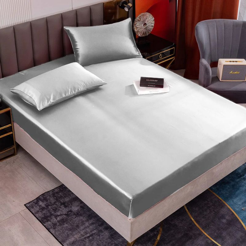 Luxury silk sheet set