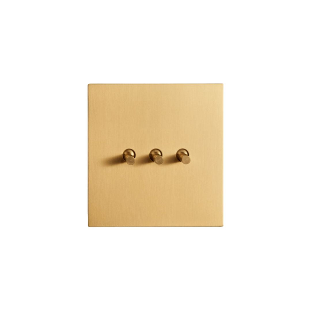 Premium toggle switch