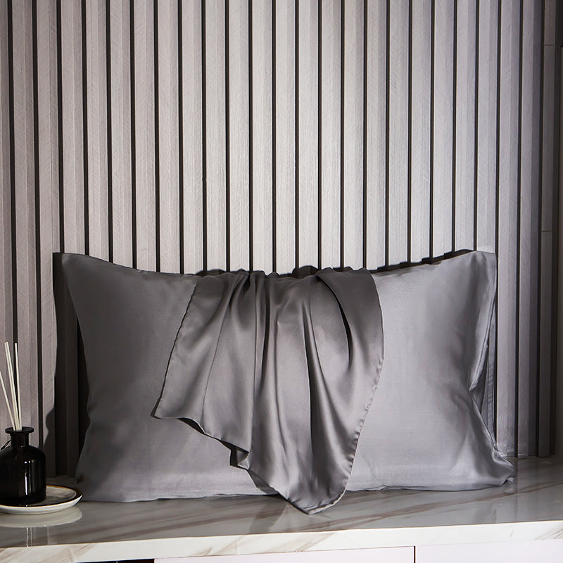 Satin Luxury Pillowcase - Mulberry-Inspired Comfort
