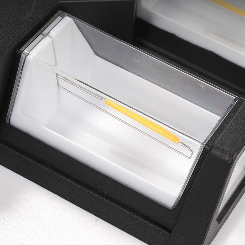 SuncrestDuo™ - IP65 Solar Wall Light
