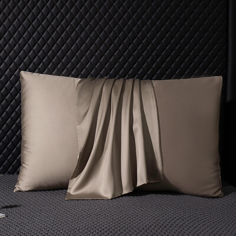 Satin Luxury Pillowcase - Mulberry-Inspired Comfort
