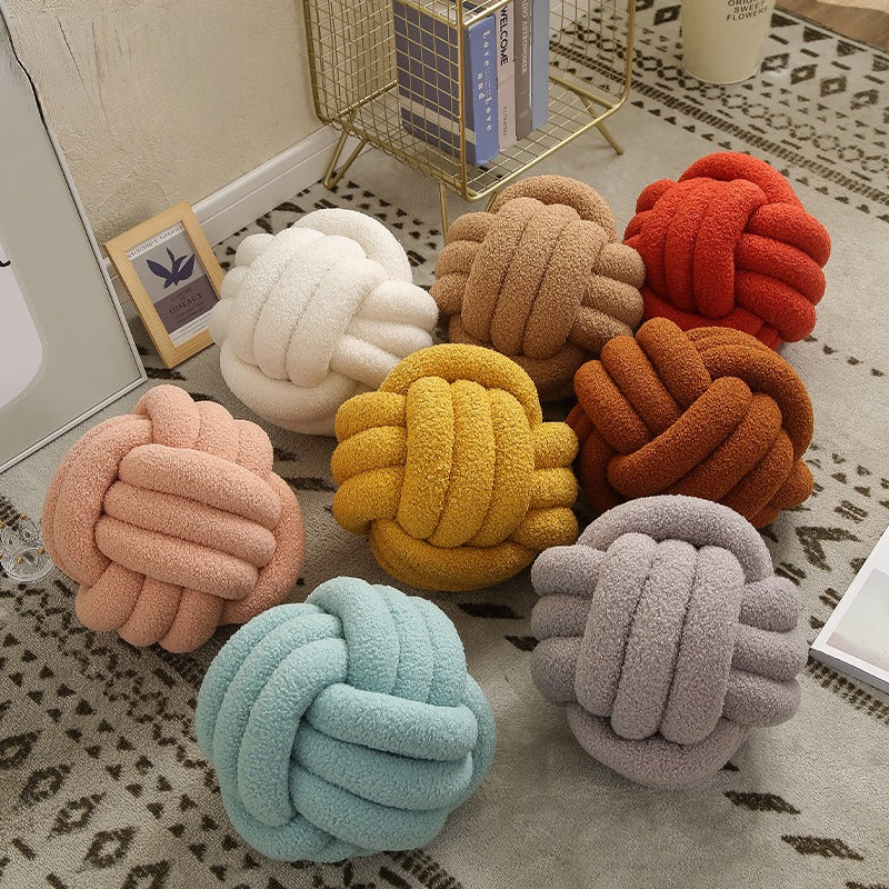 Velno - Stylish Decorative Pillow for Every Interior
