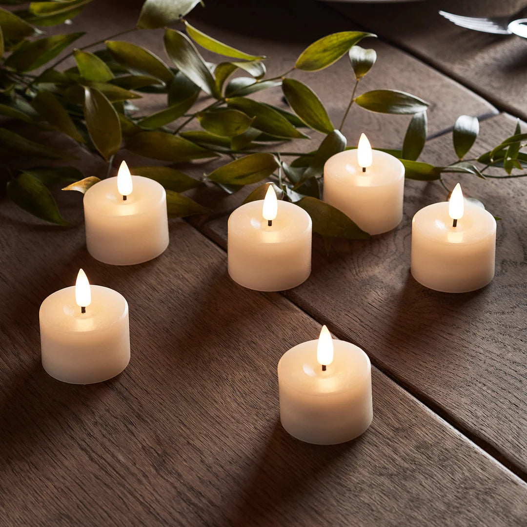 Premium Flickering LED Tealights (6 pcs)