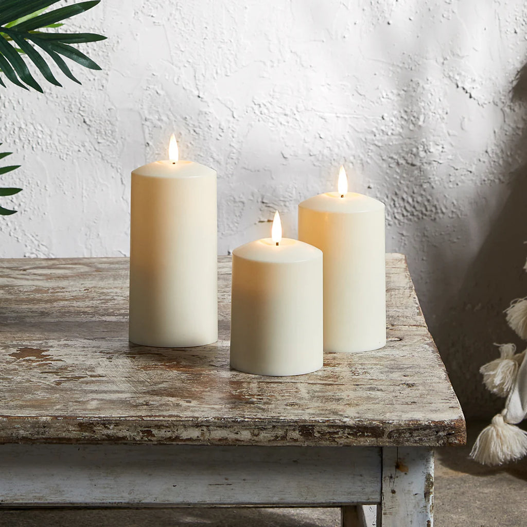 3 pieces long flameless flickering LED candles