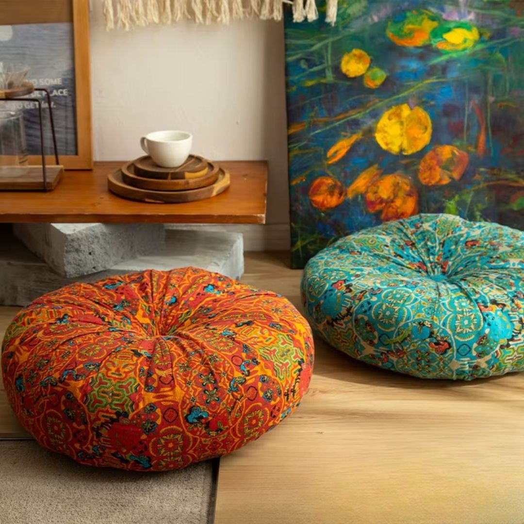 Azouna - Moroccan-inspired plush cushion