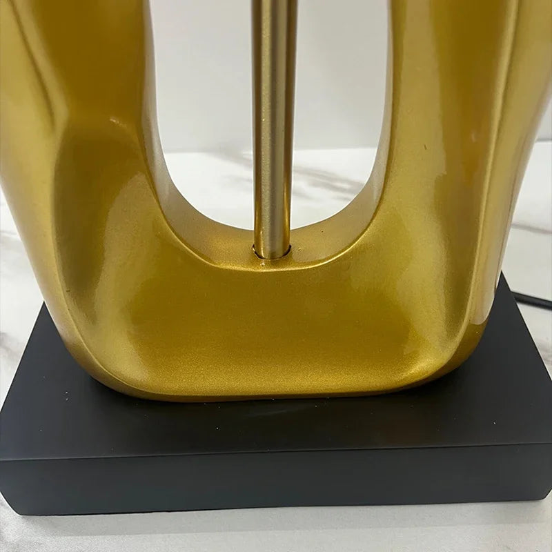 GoldenRock Tafellamp