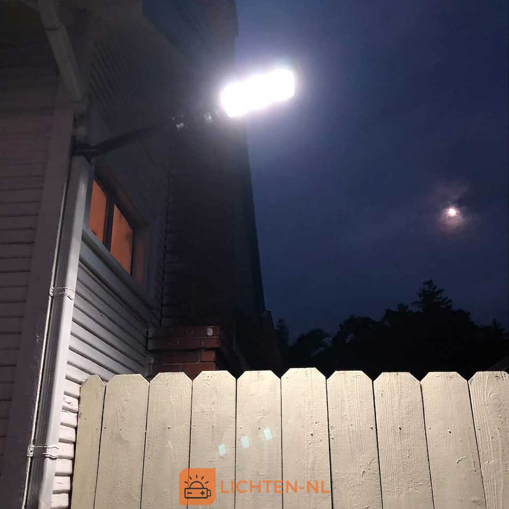 IlluminateSolarMega - De Ultieme 375W/6500 Lumens Ultraheldere Straatlantaarn op Zonne-energie